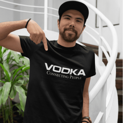 Marškinėliai "Vodka conectin people"