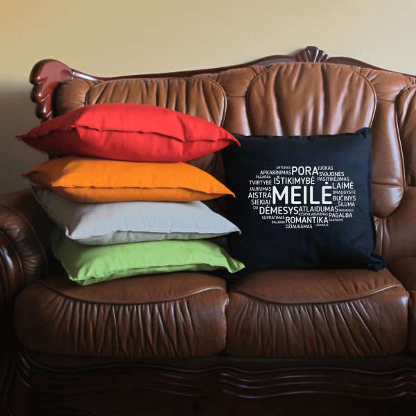 Pagalvė – "Meilė" Pagalvė – "Meilė"