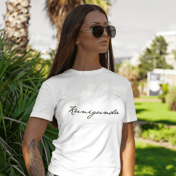 Marškinėliai "Kunigunda" Marškinėliai "Kunigunda"