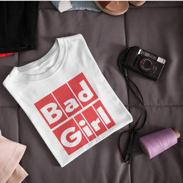 Moteriški marškinėliai "Bad Girl" Moteriški marškinėliai "Bad Girl"