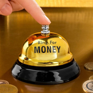 Stalo skambutis „Ring for MONEY“