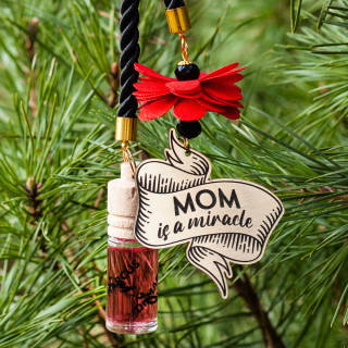Automobilio kvapukas "MOM is a miracle"