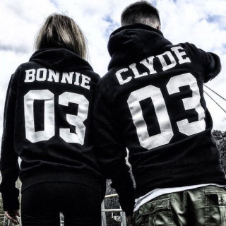Džemperių komplektas su kapišonu "Bonnie & Clyde" (su pasirinktais skaičiais)