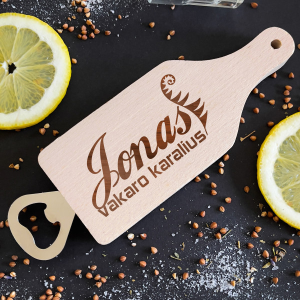Butelio atidarytuvas - pjaustymo lentelė "Jonas - vakaro karalius" Butelio atidarytuvas - pjaustymo lentelė "Jonas - vakaro karalius"