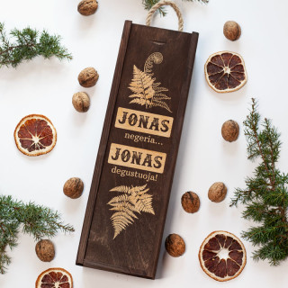 Medinė butelio dėžė "Jonas negeria - Jonas degustuoja"