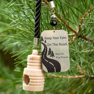 Automobilio kvapukas "Keep your eyes on the road"
