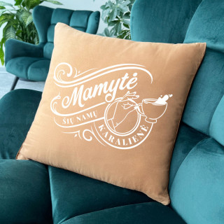 Dekoratyvinė pagalvėlė "Mamytė - namų karalienė"