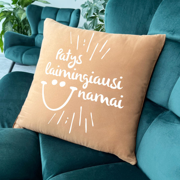 Dekoratyvinė pagalvėlė "Patys laimingiausi namai" Dekoratyvinė pagalvėlė "Patys laimingiausi namai"