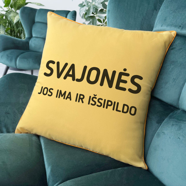 Dekoratyvinė pagalvėlė "Svajonės pildosi" Dekoratyvinė pagalvėlė "Svajonės pildosi"