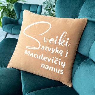 Dekoratyvinė pagalvėlė "Sveiki atvykę" su Jūsų pasirinkta pavarde