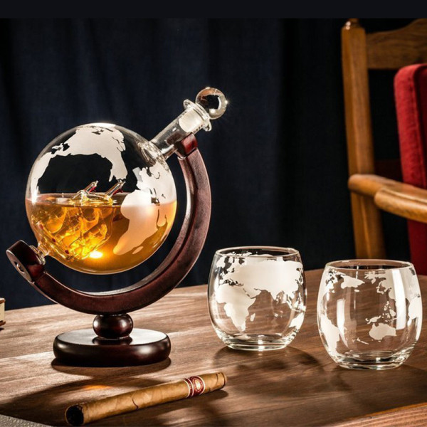 Gaublio formos grafinas su 2 taurėmis