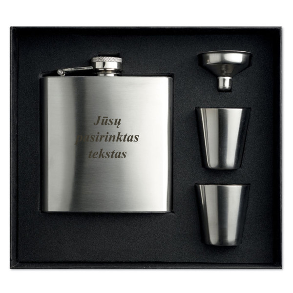 Gertuvės rinkinys su taurelėmis ir piltuvėliu "ALBYN" (180ml) (su galimybe išgraviruoti už papildomą kainą) Gertuvės rinkinys su taurelėmis ir piltuvėliu "ALBYN" (180ml) (su galimybe išgraviruoti už papildomą kainą)
