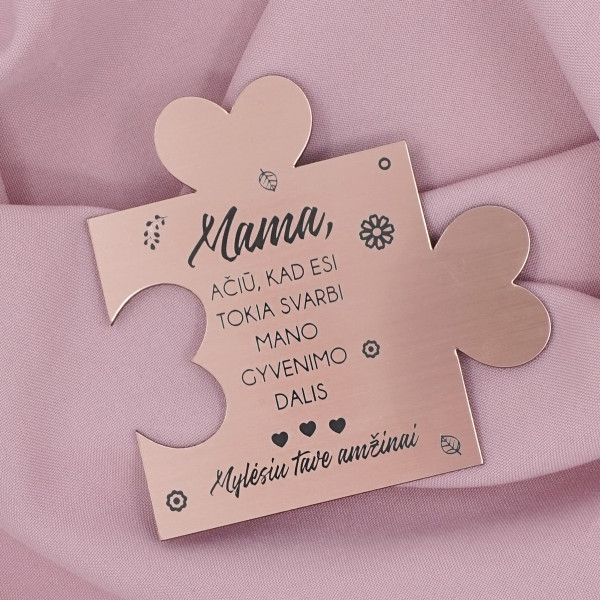Graviruota dėlionės detalė "Mamai" Graviruota dėlionės detalė "Mamai"