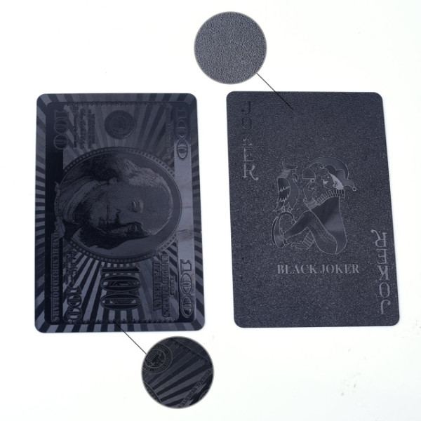Juodos plastikinės kortos Juodos plastikinės kortos
