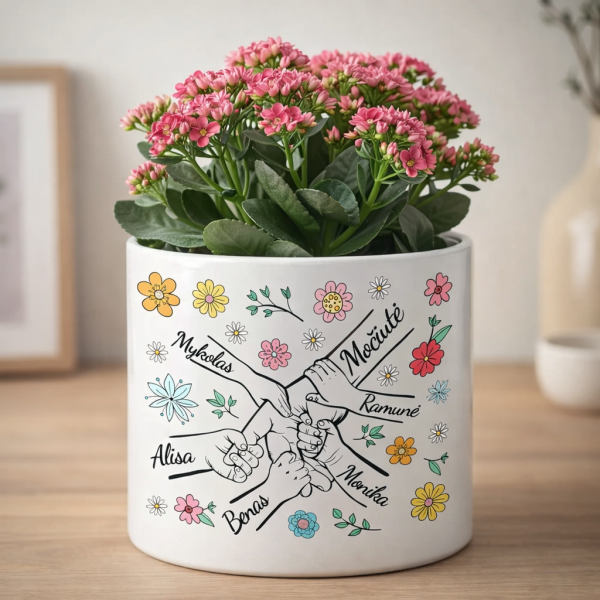 Keramikinis vazonas "Močiutė ir anūkai" su anūkų vardais