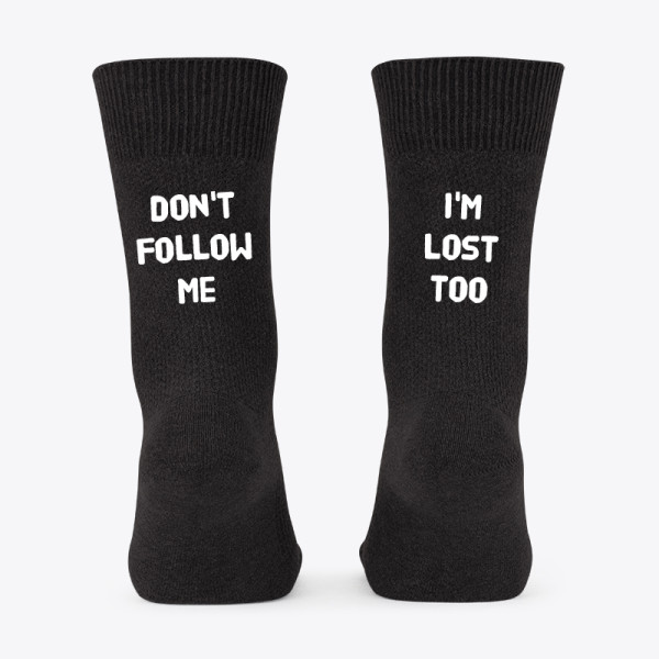 Kojinės su spauda iš galo "Don't follow me"