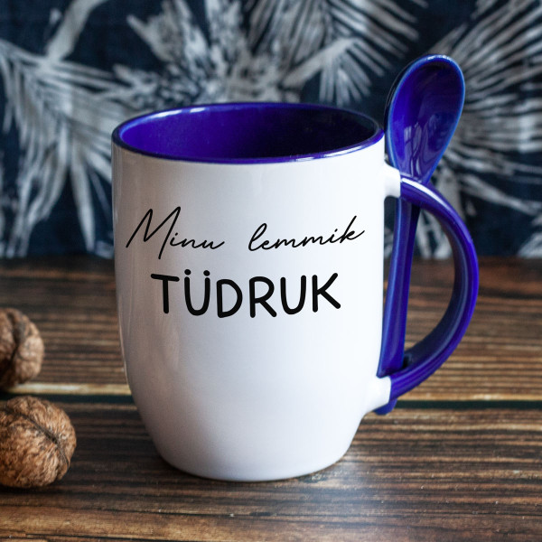 Puodelis su šaukšteliu "Mylimiausia mergina" Puodelis su šaukšteliu "Mylimiausia mergina"