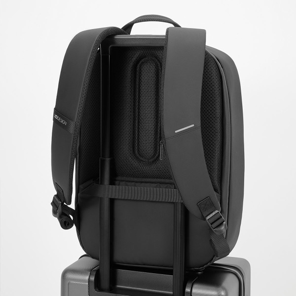 Kuprinė "Bobby Edge" su apsauga nuo vagysčių