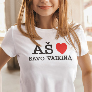 Moteriški marškinėliai "Aš myliu savo vaikiną"
