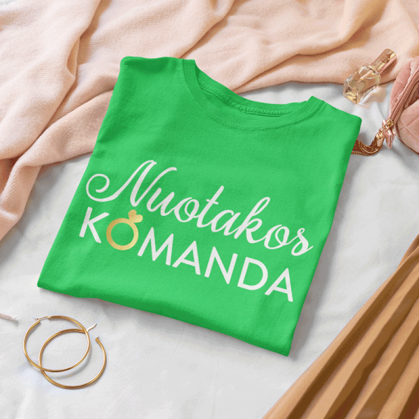 Moteriški marškinėliai "Nuotakos komanda"
