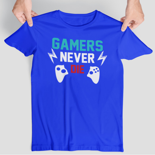 Marškinėliai "Gamers never die"
