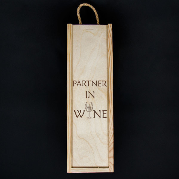 Medinė butelio dėžė "Partner in wine" Medinė butelio dėžė "Partner in wine"