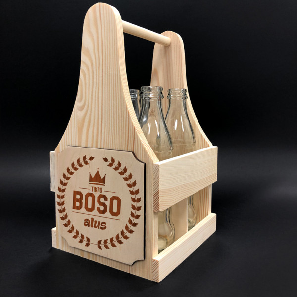 Medinė butelių dėžė "Tikro BOSO alus" Medinė butelių dėžė "Tikro BOSO alus"