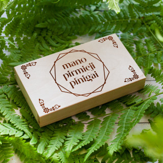 Medinė pinigų dėžutė "Mano pirmieji pinigai"
