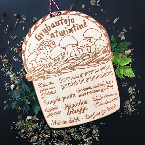 Graviruota medinė lentelė "Grybautojo atmintinė" Graviruota medinė lentelė "Grybautojo atmintinė"