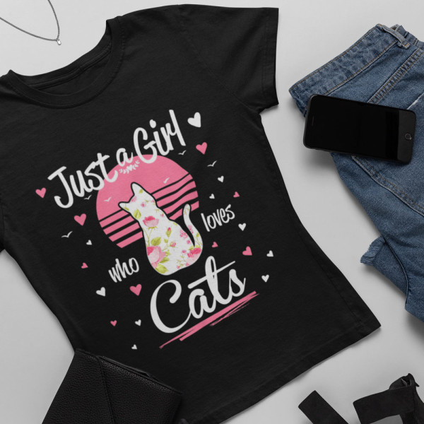 Moteriški marškinėliai "Just a girl who loves cats"