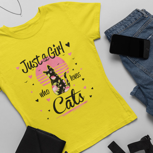 Moteriški marškinėliai "Just a girl who loves cats"