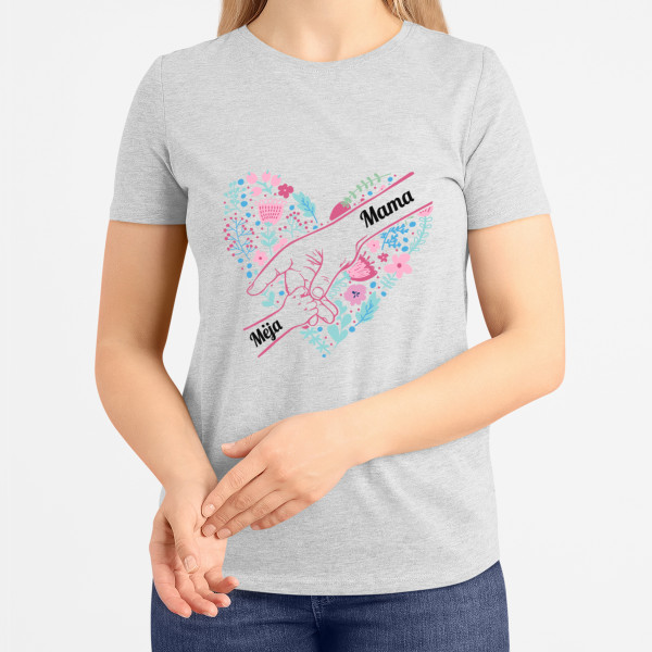 Moteriški marškinėliai "Mamos širdis" su pasirinktais vaikų vardais