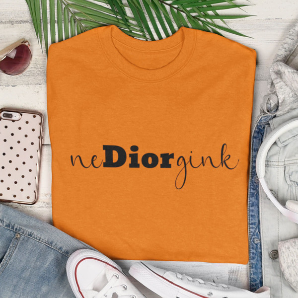 Moteriški marškinėliai "Nediorgink"