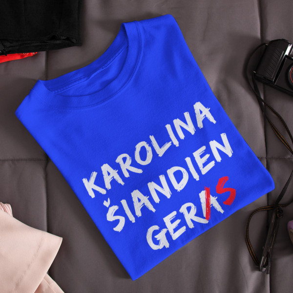 Moteriški marškinėliai "Šiandien gers" su pasirinktu vardu