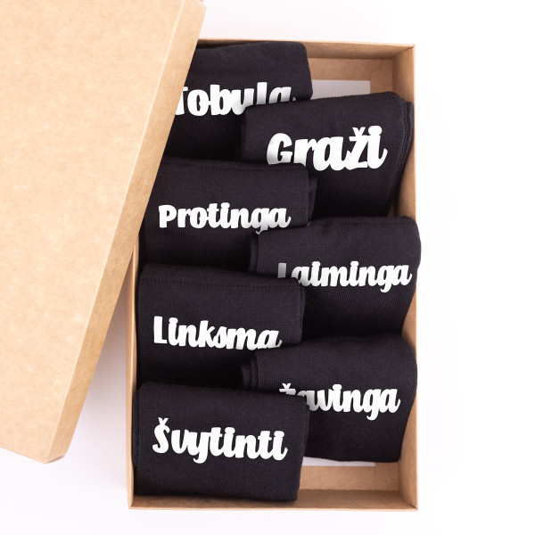 Moteriškų kojinių komplektas "Tobula moteris" Moteriškų kojinių komplektas "Tobula moteris"