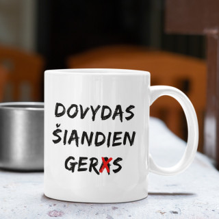 Puodelis "Jis - šiandien gers" su Jūsų pasirinktu vardu