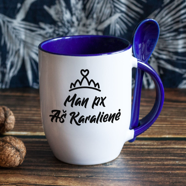 Puodelis su šaukšteliu "Aš karalienė" Puodelis su šaukšteliu "Aš karalienė"