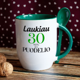 Puodelis su šaukšteliu "Ilgai laukiau šio puodelio" su pasirinktais metais