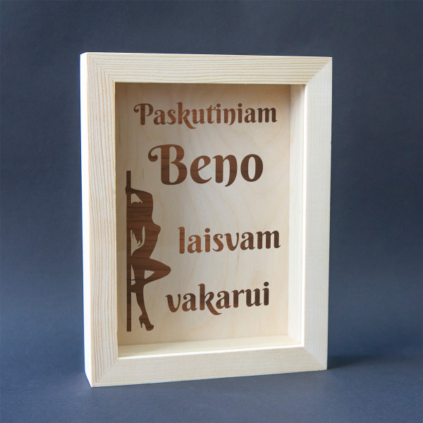 Rėmelis - taupyklė "Paskutiniam jo vakarui" su Jūsų pasirinktu vardu