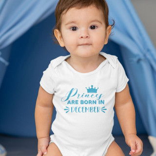 Smėlinukas "Princes are born in" su keičiamu mėnesiu