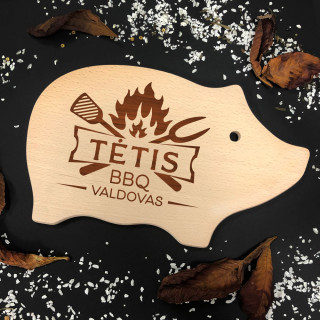 XL graviruota medinė pjaustymo lentelė "TĖTIS BBQ valdovas"